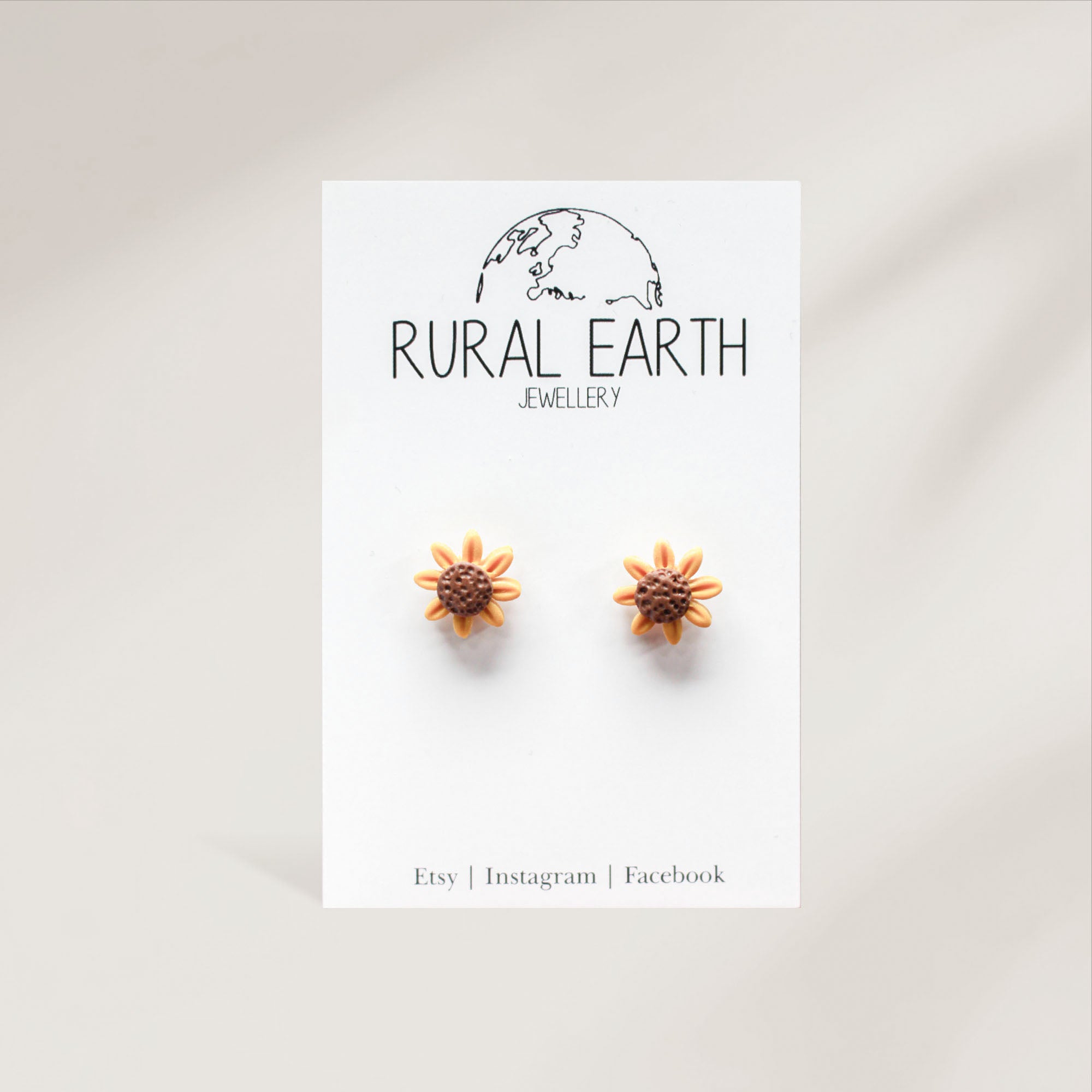 Rural Earth Sunflower Stud