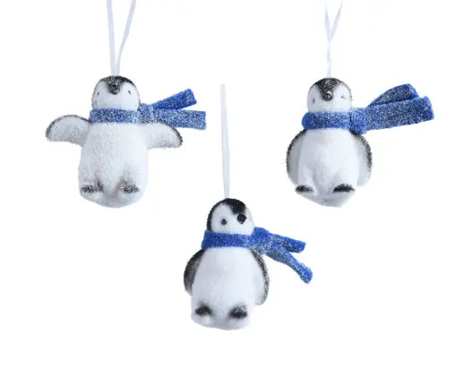 Decoris Penguin with Glitter Scarf 10cm Single Assorted