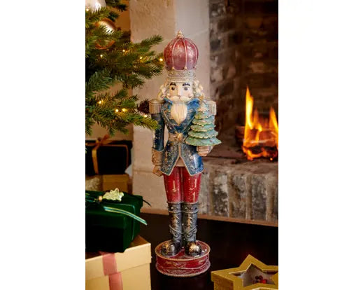 Decoris Nutcracker Anthracite Matt With Tree 15cm x 18cm x 60cm