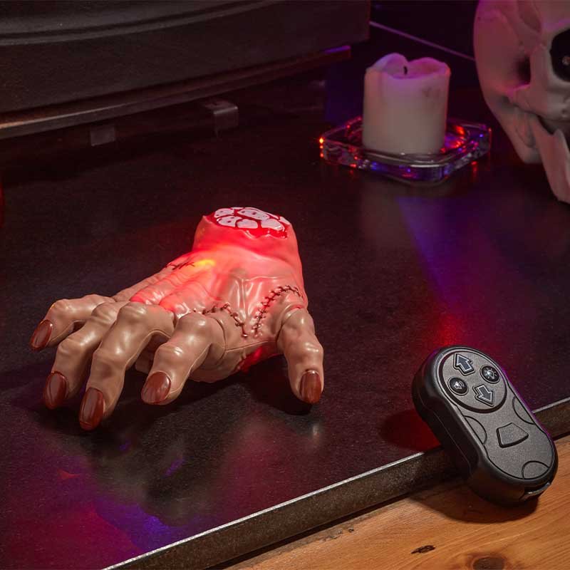 Smart Garden Moving Horror Hand - UnNatural