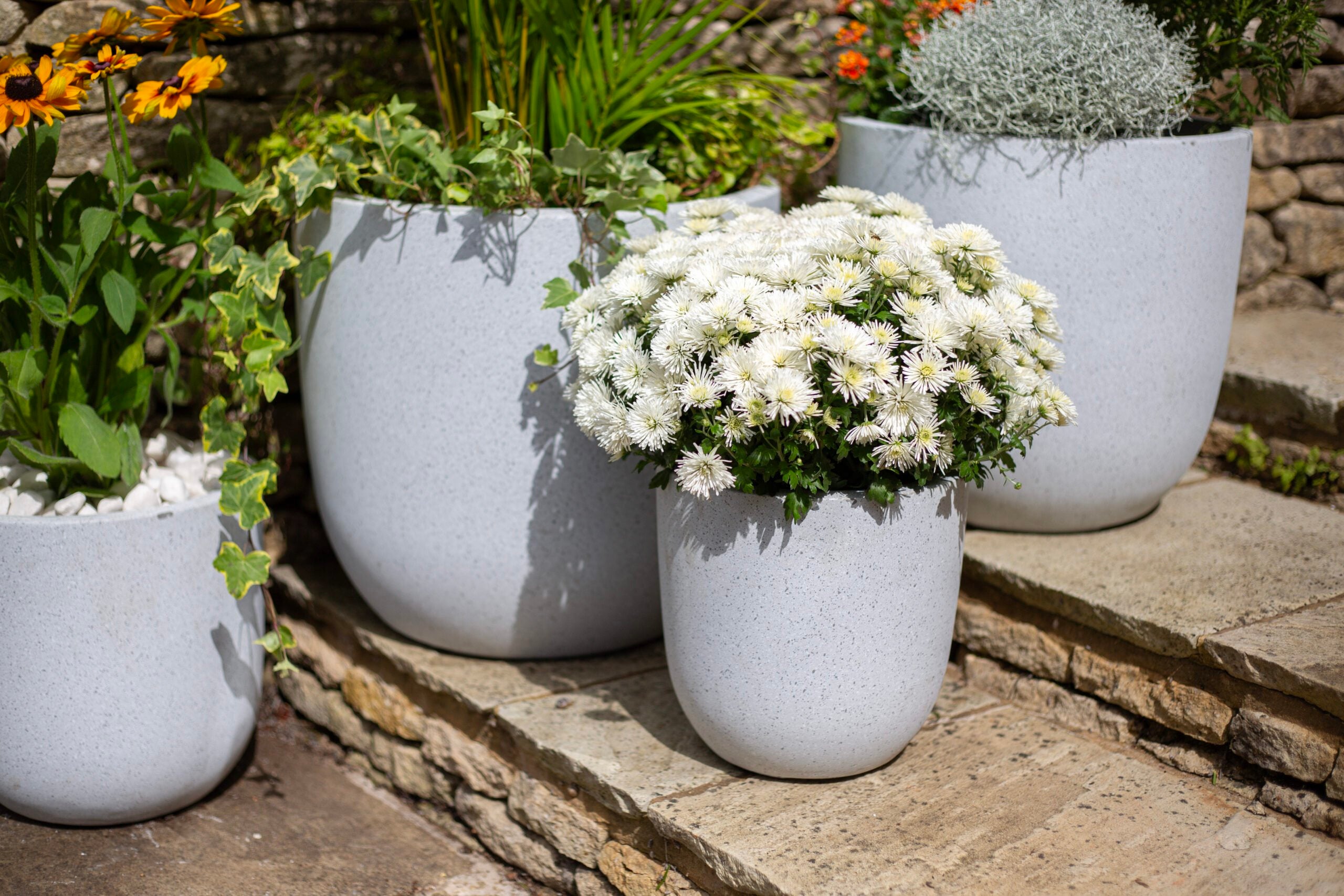 Apta Granito Grey Egg Pot