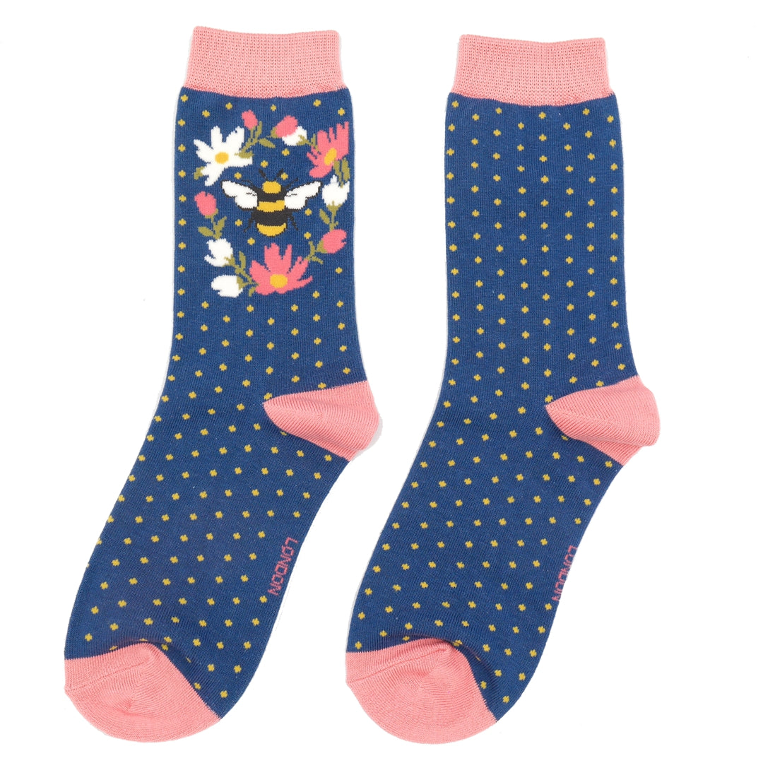 Miss Sparrow Bumble Bee Wreath Navy