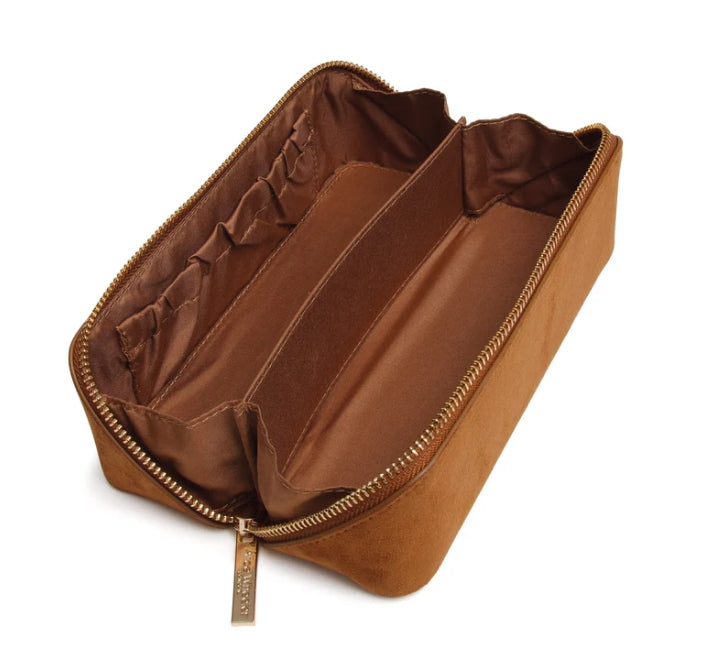 Alice Wheeler Kensington Suede Small Train Case Fudge