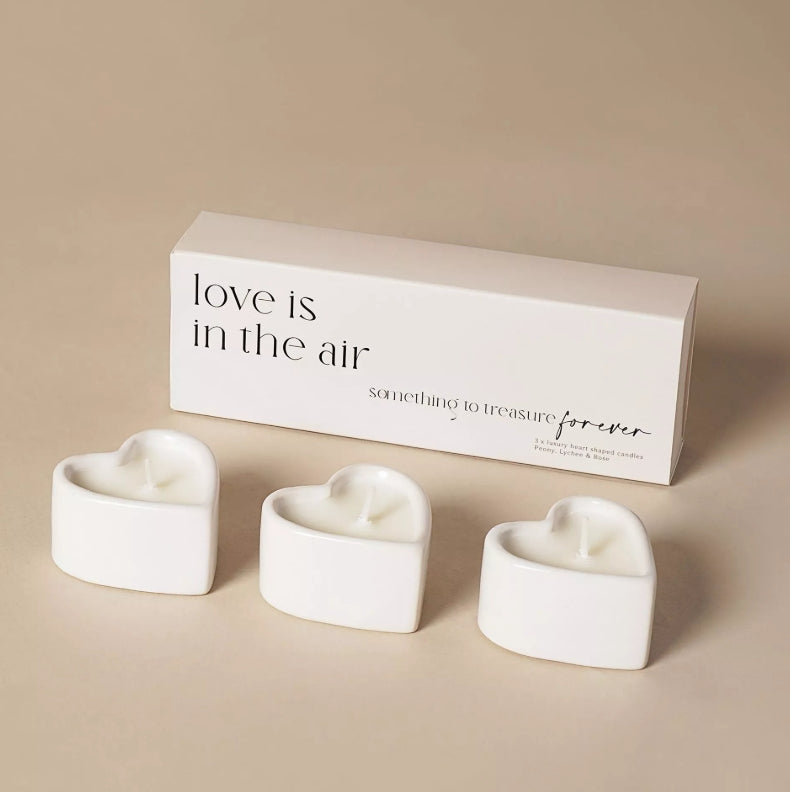 Amore Set Of 3 Heart Candles - Love Is In The Air