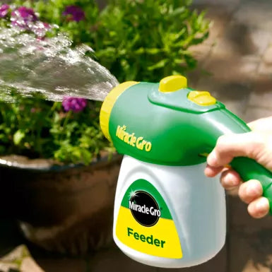 Miracle-Gro Feeder