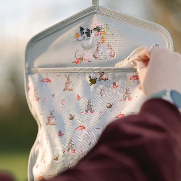 Wrendale Designs 'Garden Friends' Animal Peg Bag